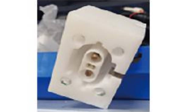 Round pin contour connector for production line EOL