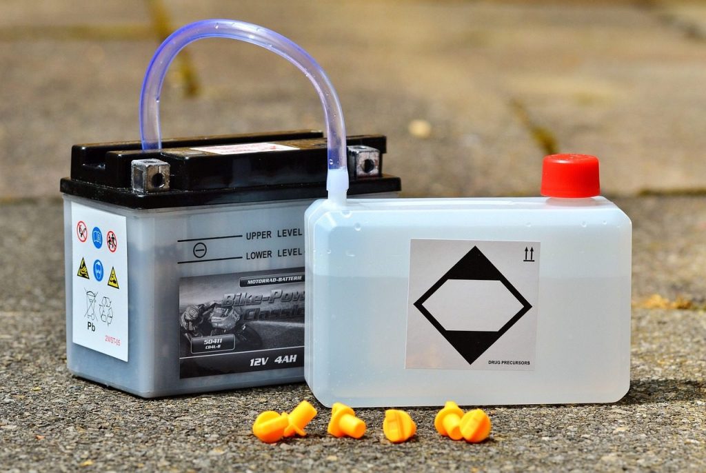 Want to buy a good battery? Learn these basics about charge and discharge testing first